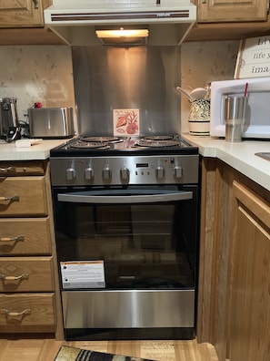 Updated appliances ,fully stock kitchen with free coffee and tea when available.