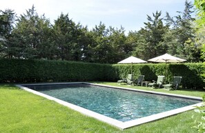 serene pool setting
