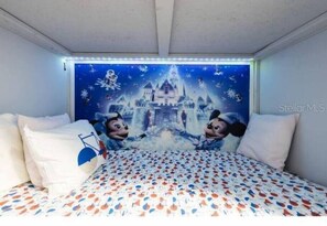 Bedroom 3 Bunk Bed (2)