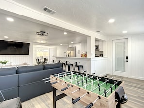 Spielezimmer