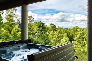 Soak, unwind, and take in the fresh mountain air from your private hot tub. It's the perfect way to relax after a day of hiking, exploring, or just doing absolutely nothing.