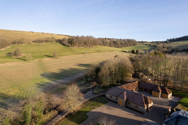 The beautiful countryside surrounding Lower Farm Barn