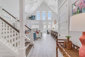 Landing, 2nd Floor