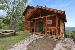 Charming entrance to the log cabin