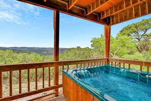 Private hot tub with views of the hill country