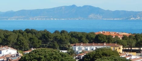 VUE SUR LA BAIE DE ROSAS
