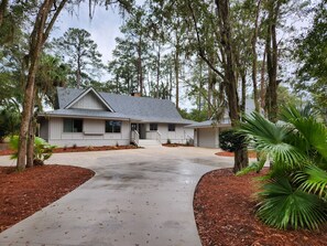 Welcome to Island Rhodes ~ Hilton Head!