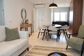 Two bedroom holiday flat in closed condominium in Nazaré