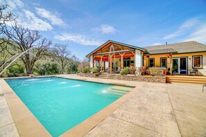 Private Outdoor Seasonal Pool (Depth 4'-10', May 1-Sep 30)