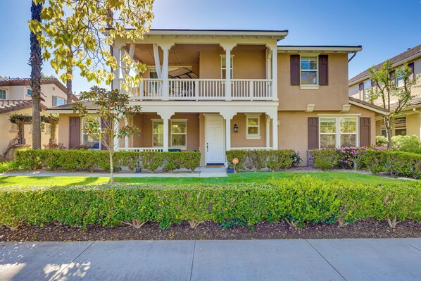 Camarillo Vacation Rental | 4BR | 2.5BA | Step-Free Entry