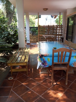 Outdoor dining
