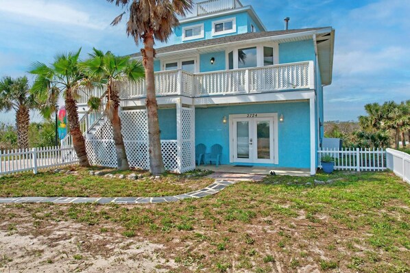 Sea Forever Cottage (Downstairs Unit)