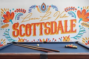 Spielezimmer