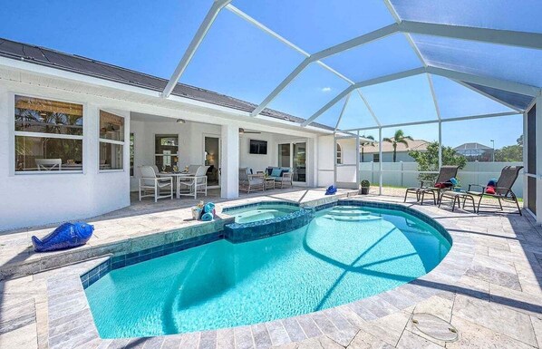 Blue Fish Pool Area with Southern Facing Pool and Jacuzzi