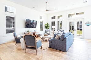 Main Living Area, 1st Floor