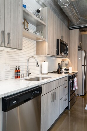 Sparkling countertops