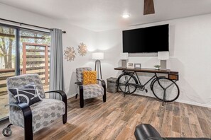 Cozy vibes and movie nights await in this stylish living room! 🛋️📺✨ Perfect for relaxing with family or friends
