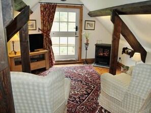 Living room | Shamrock Cottage, Cenarth