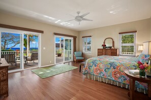 MASTER BR. OCEAN VIEW. KING BED. ENSUITE BATH. - MASTER BR. OCEAN VIEW. KING BED. ENSUITE BATH.