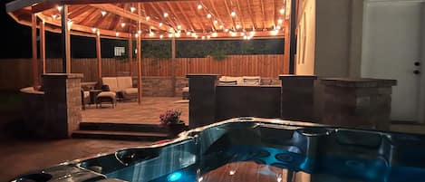 Long day vacationing??? Come relax in the hot tub! 