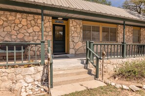 Front porch entrance view