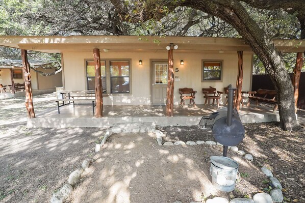 Front exterior view of cabin