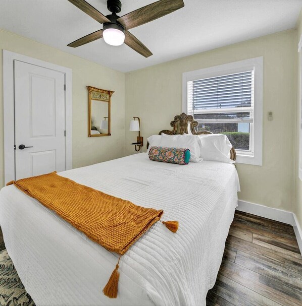 Queen Bed