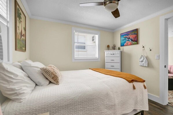 Queen Bedroom