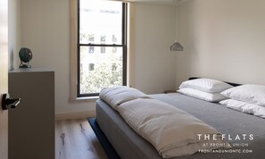 King bedroom 1
