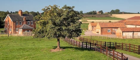 Bainvalley Cottages in rural Lincolnshire