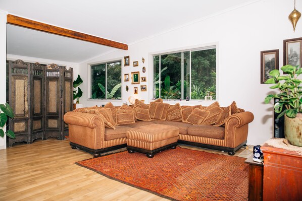 Lounge room