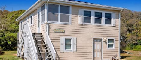 2-web-or-mls-2918-S-Wrightsville-Ave-Front-Exterior-V3
