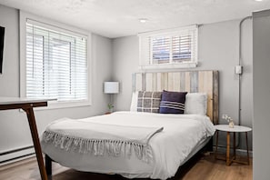 Queen bed