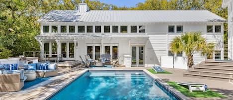 5 BR Home with Salt Water Pool