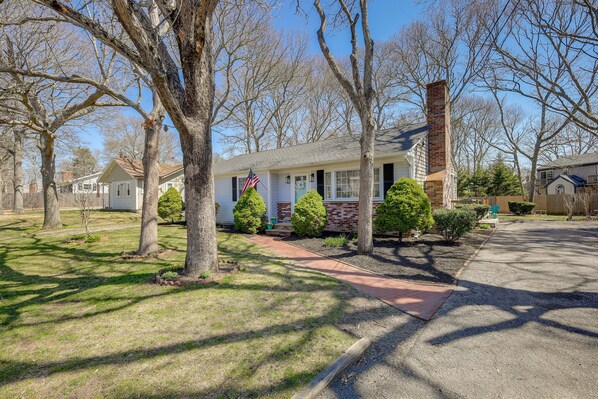 Hyannis Vacation Renta | 3BR | 1.5BA | Steps Required to Enter | 1,192 Sq Ft