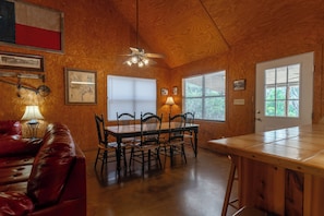 Riverroadhouse--3