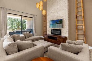7477BrooklynDrive(2)