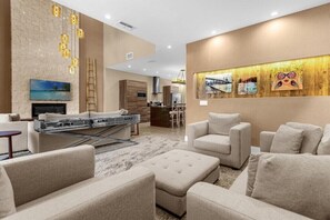 7477BrooklynDrive(4)