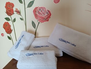 Badezimmerausstattung