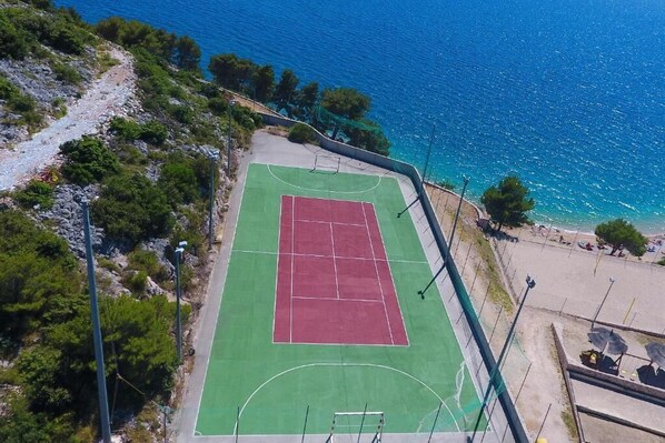 Sport court