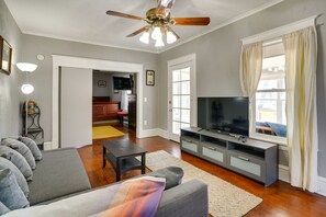 Living Room | Free WiFi | Window A/C Units | Smart TV | Queen Sleeper Sofa