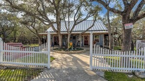 Roz's Rustic Porch 
