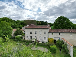 Esterni