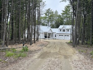 The Lakehouse coming down the private road 