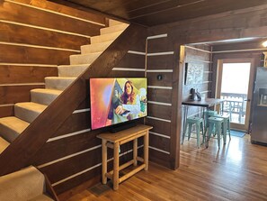 55" smart TV