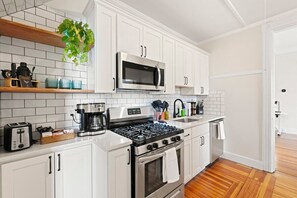 Kitchen - all new!