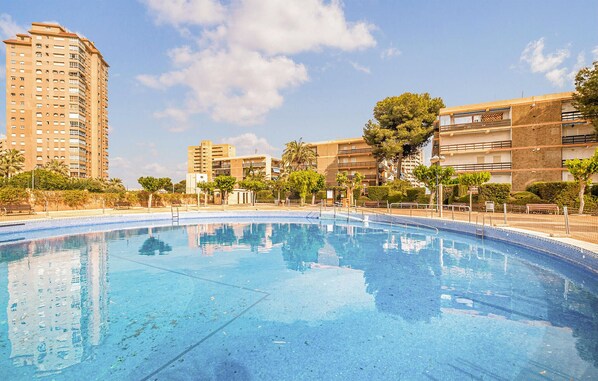 pool