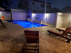 Villa de Leon, suitable for 14 persons. 5 bedrooms, 5 bathrooms (112)