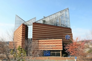 Tennessee Aquarium