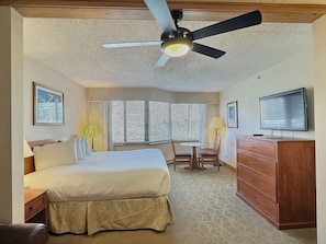 King Bed | Listed with: @BookTraverse